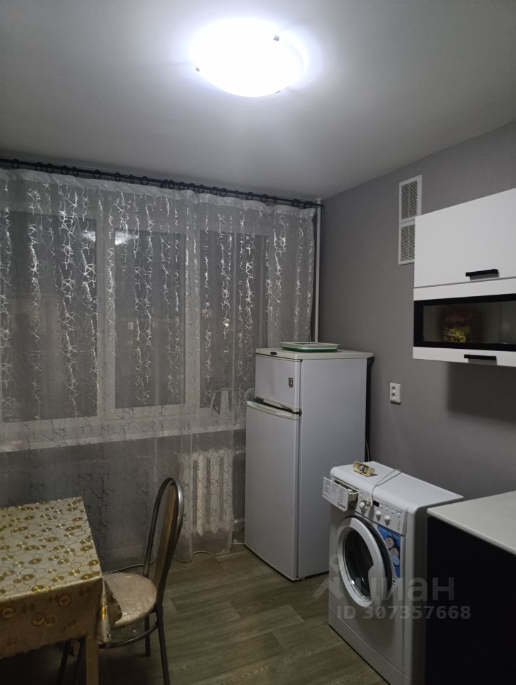 Аренда 1-комн квартиры на вторичном рынке Одинцово, Любы Новоселовой бульвар, 1к2