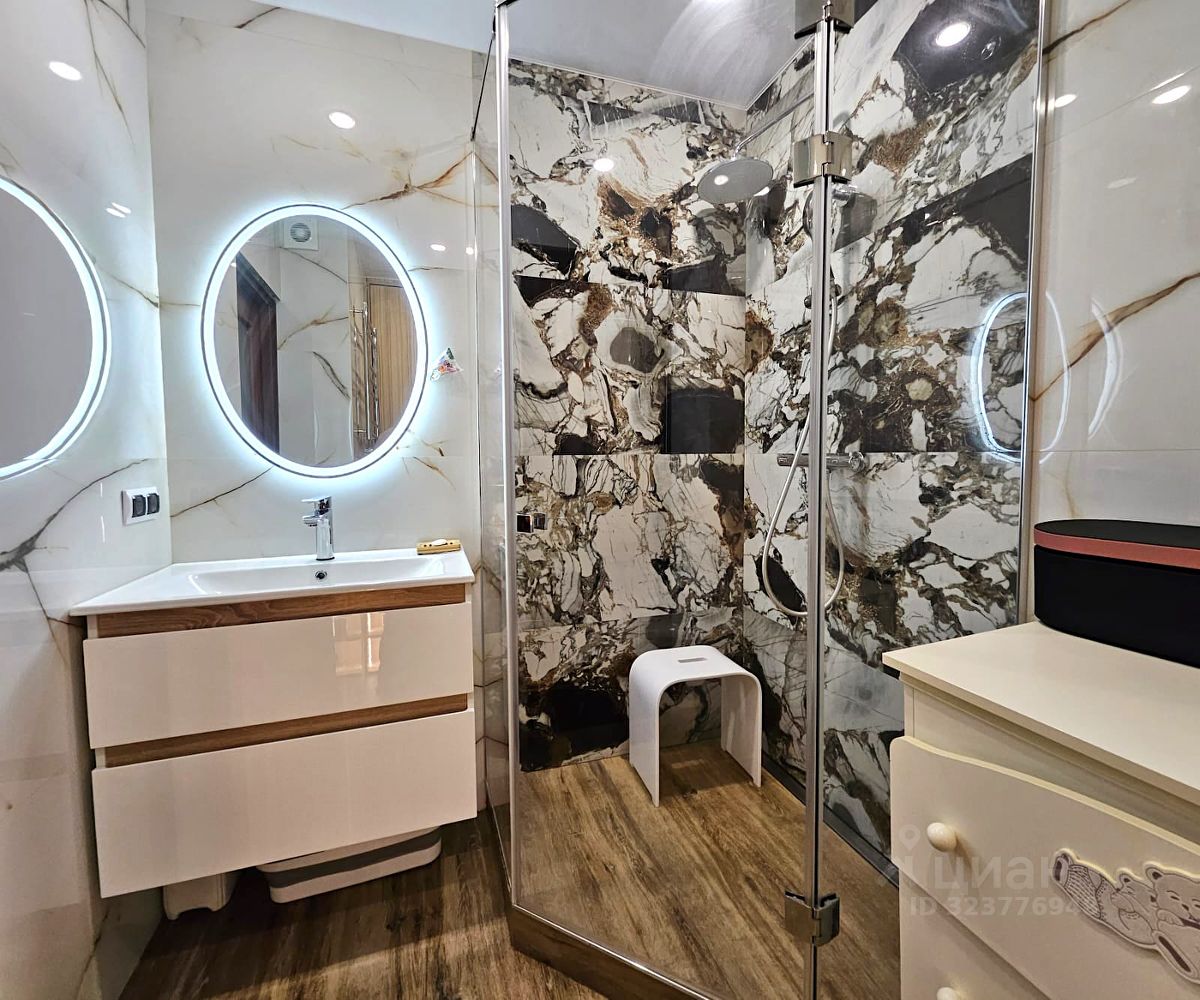 Продажа 4-комн квартиры на вторичном рынке улица Васильцовский Стан, 10к1