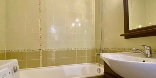 2-комн квартира ул Корнейчука,  д. 20