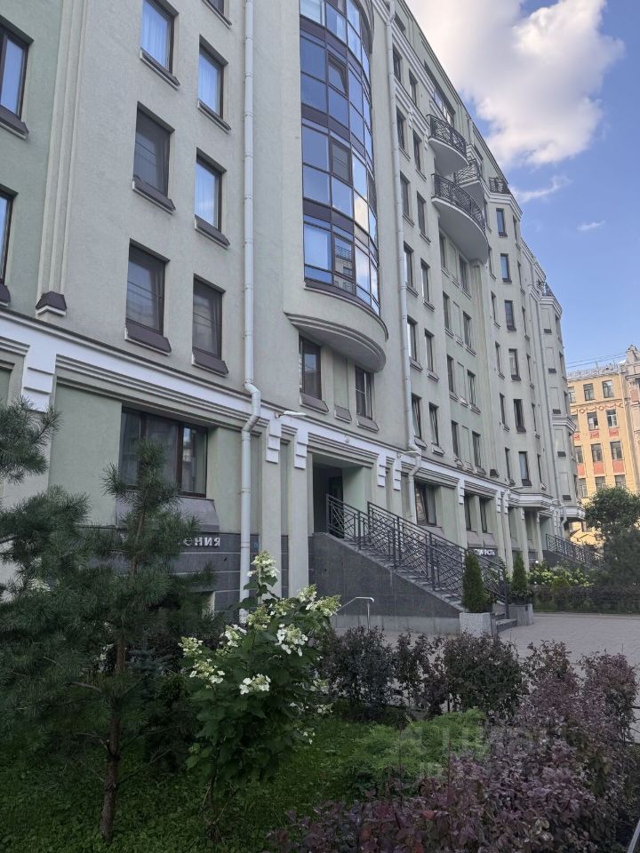 Продажа 3-комн квартиры на вторичном рынке Офицерский переулок, 8с2