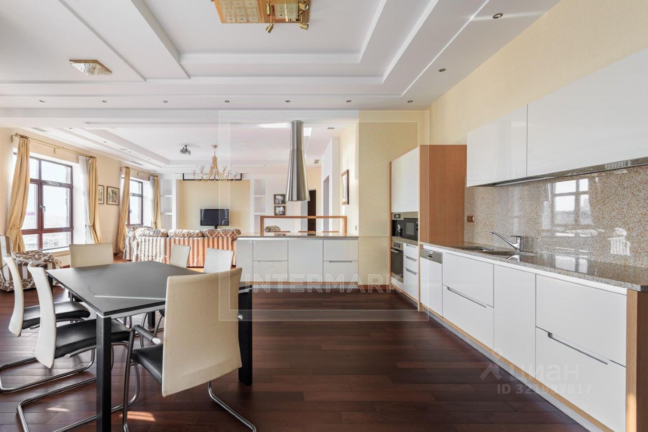 Продажа 4-комн квартиры на вторичном рынке 4-я Тверская-Ямская улица, 22к2