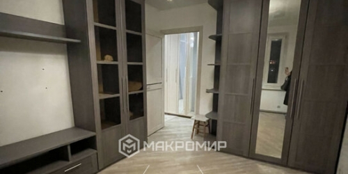 3-комн квартира улица Генерала Антонова,  д. 2