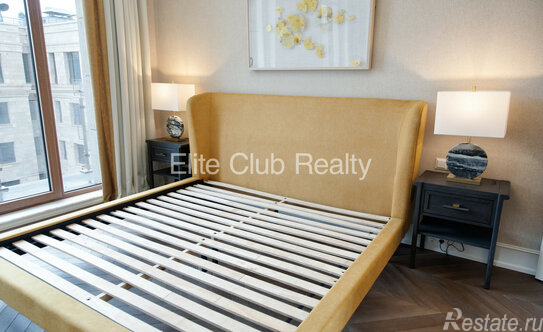 Продажа 3-комн квартиры на вторичном рынке Петровская коса,  д. 1,  к. 2