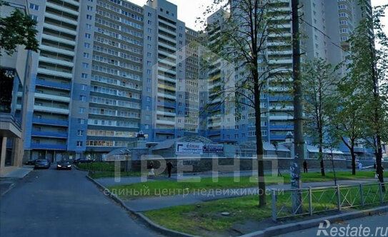 Продажа 3-комн квартиры на вторичном рынке Науки пр-кт,  д. 17 к6