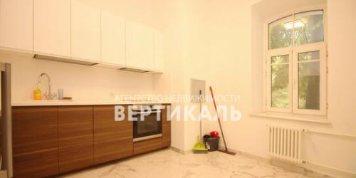 4-комн квартира Последний переулок,  д. 21