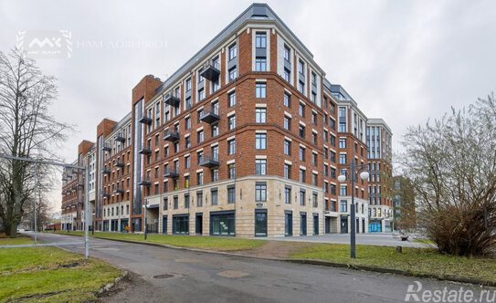 Продажа 4-комн квартиры на вторичном рынке Петровская коса,  д. 6 к1