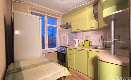 Продажа 2-комн квартиры на вторичном рынке Открытое ш,  д. 21 к13