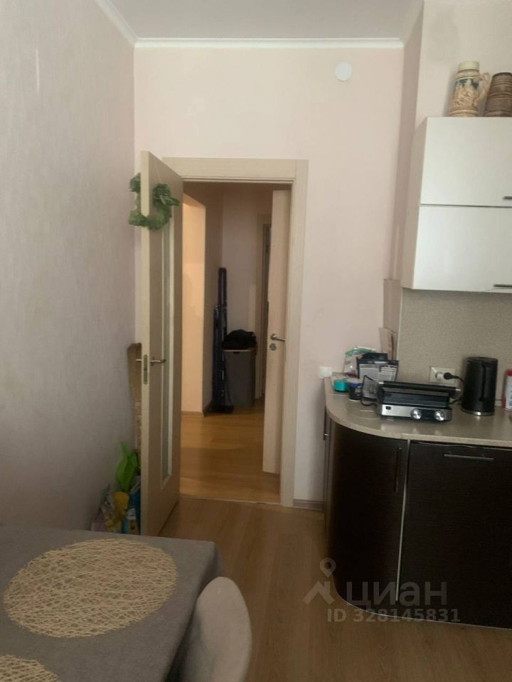 Продажа 3-комн квартиры на вторичном рынке Дрожжино пгт, шоссе Новое, 6к1