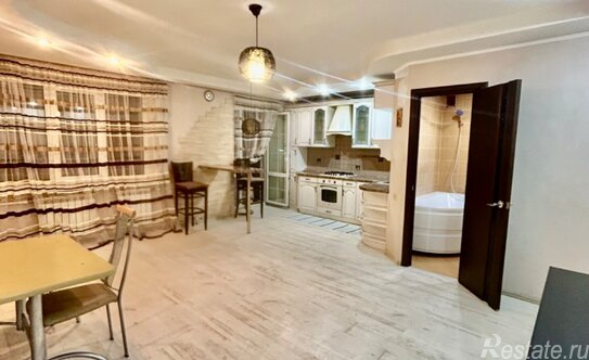 Продажа 3-комн квартиры на вторичном рынке Чехов, Вокзальная пл,  д. 3