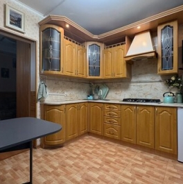 Продажа 2-комн квартиры на вторичном рынке Чехов, ул Полиграфистов,  д. 21