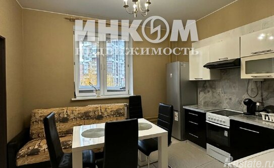 Продажа 2-комн квартиры на вторичном рынке улица Столетова,  д. 7 к1