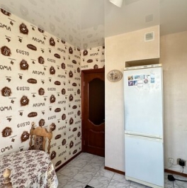 Продажа 2-комн квартиры на вторичном рынке Новокосинская улица,  д. 40