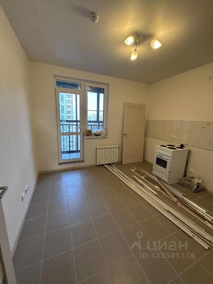 Продажа 2-комн квартиры на вторичном рынке улица Героев Панфиловцев, 31