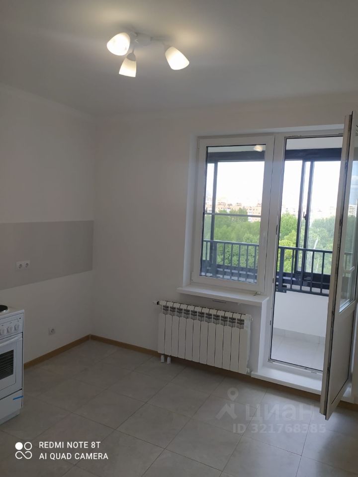 Продажа 2-комн квартиры на вторичном рынке Базовская улица, 24Б