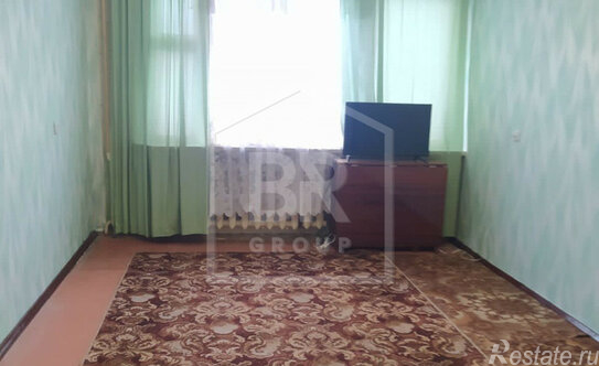 Продажа 1-комн квартиры на вторичном рынке Красное Село г, Бронетанковая ул,  д. 13,  к. 1