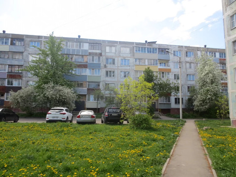 Продажа 2-комн квартиры на вторичном рынке Серпухов, Энгельса,  д. 16