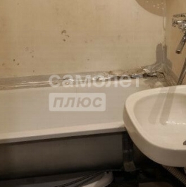 Продажа 1-комн квартиры на вторичном рынке Новопеределкинская улица,  д. 10