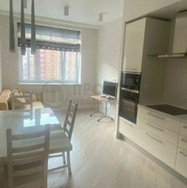 Продажа 2-комн квартиры на вторичном рынке Коммунарка п, Липовый Парк ул,  д. 7 к1