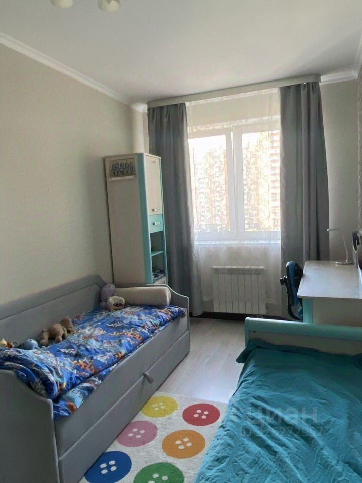 Продажа 3-комн квартиры на вторичном рынке Хлебниково мкр, Новое шоссе, 12