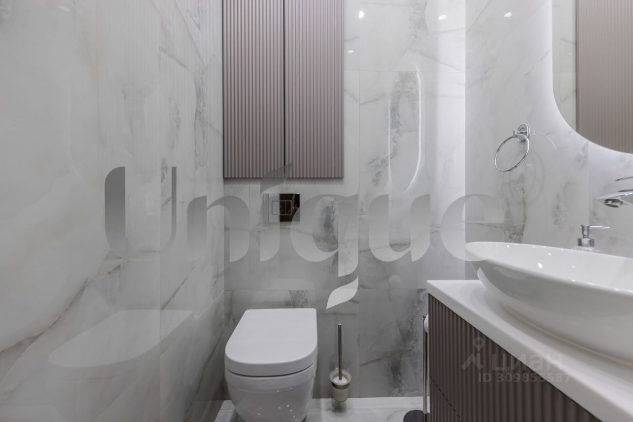 Продажа 3-комн квартиры на вторичном рынке улица Лобачевского, 120к1