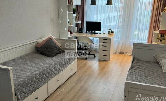 Продажа 4-комн квартиры на вторичном рынке Саларьевская ул,  д. 16 к3