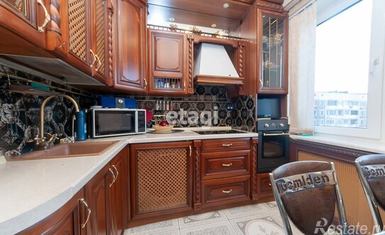 Продажа 3-комн квартиры на вторичном рынке проспект Наставников,  д. 5 к3