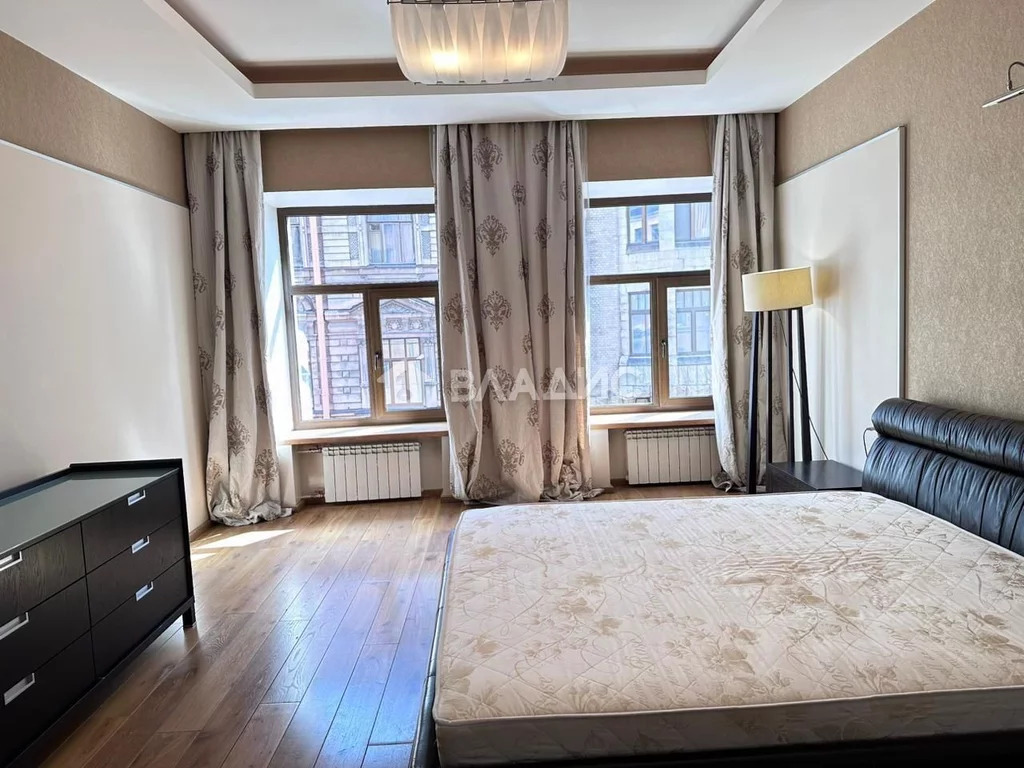 Продажа 2-комн квартиры на вторичном рынке ул. Стремянная,  д. 12