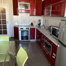 Продажа 2-комн квартиры на вторичном рынке Пархоменко пр-кт,  д. 19