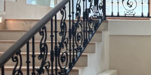 2-комн квартира набережная Лейтенанта Шмидта, 21