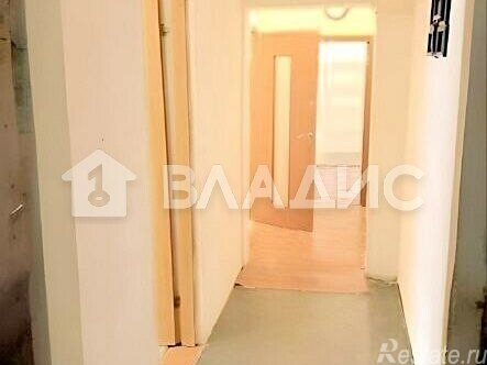 Продажа 2-комн квартиры на вторичном рынке Школьный пер,  д. 4