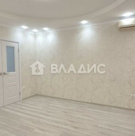 Продажа 2-комн квартиры на вторичном рынке ул Марьинский Парк,  д. 33