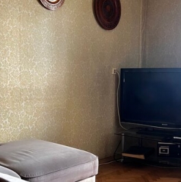 Продажа 2-комн квартиры на вторичном рынке Рочдельская улица,  д. 11/5