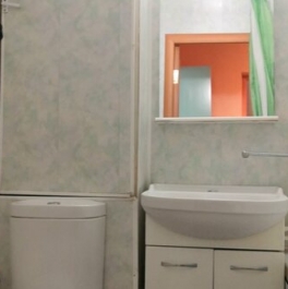 Продажа 1-комн квартиры на вторичном рынке улица Маршала Захарова,  д. 10 к2