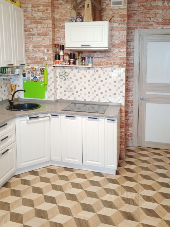 Продажа 1-комн квартиры на вторичном рынке Жуковский, улица Гагарина, 62