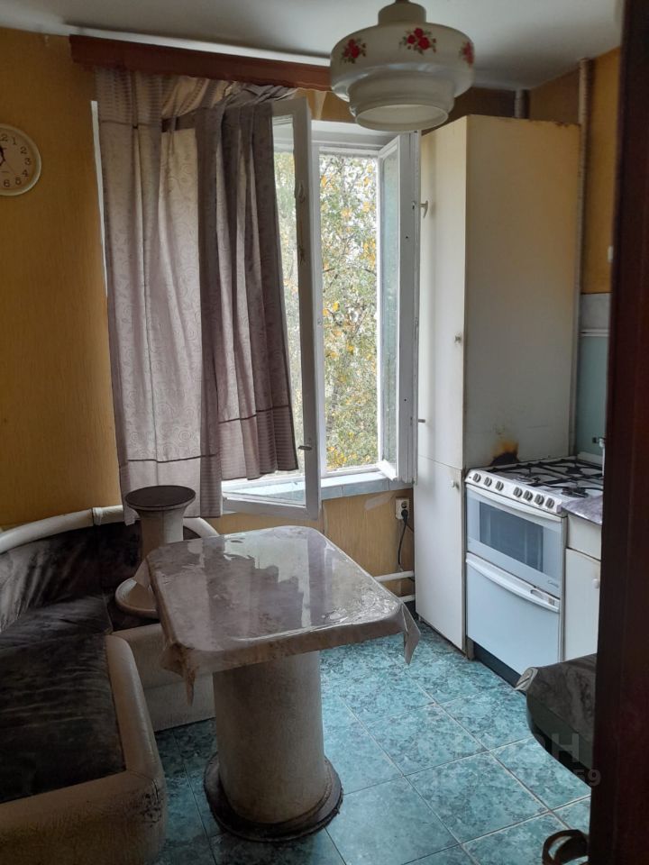 Продажа 3-комн квартиры на вторичном рынке улица Красный Казанец, 19К2