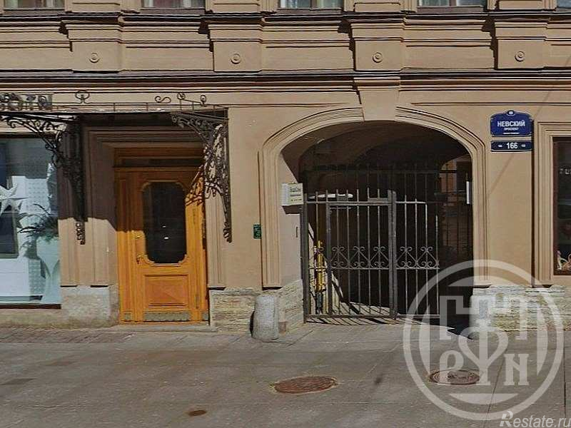 Продажа 3-комн квартиры на вторичном рынке Невский пр.,  д. 166