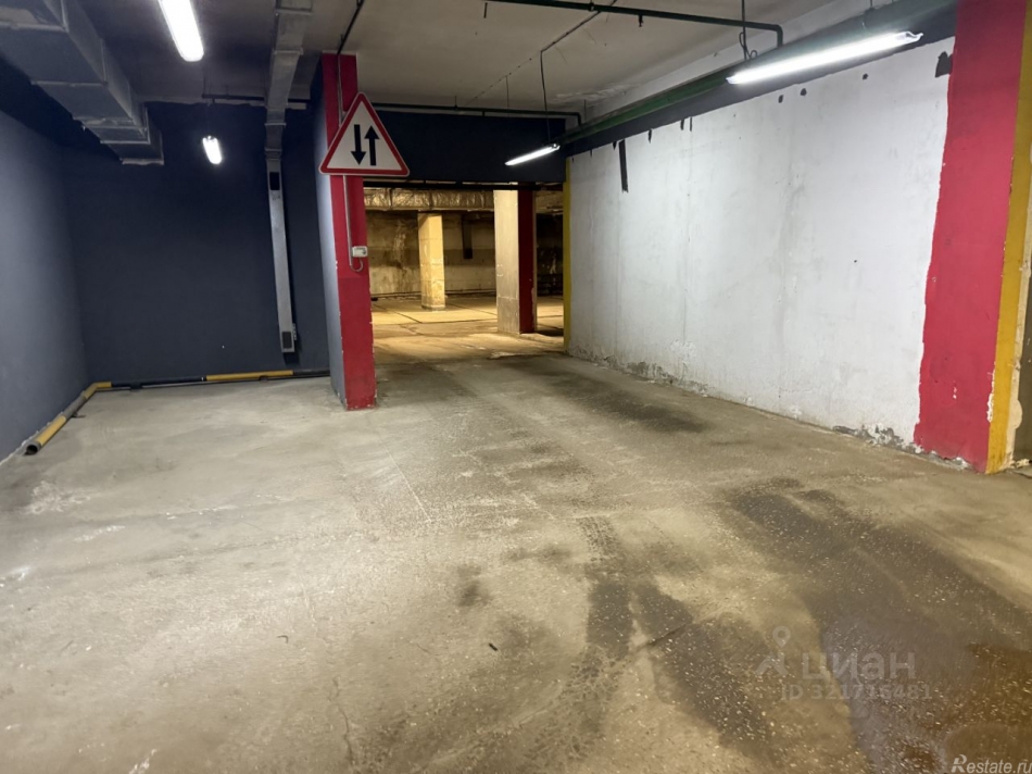 Продажа гаража Карамышевская набережная,  д. 4 к1