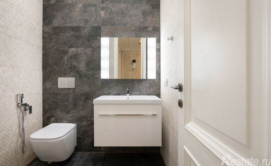 Продажа 3-комн квартиры на вторичном рынке ул Серпуховский Вал,  д. 19