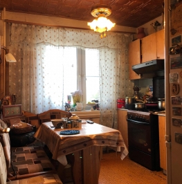 Продажа 4-комн квартиры на вторичном рынке Балашиха г, Объединения ул ,  д. 6