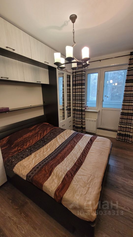 Продажа 2-комн квартиры на вторичном рынке улица Маршала Малиновского, 8