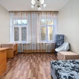 Продажа 4-комн квартиры на вторичном рынке переулок Гривцова,  д. 22 литА