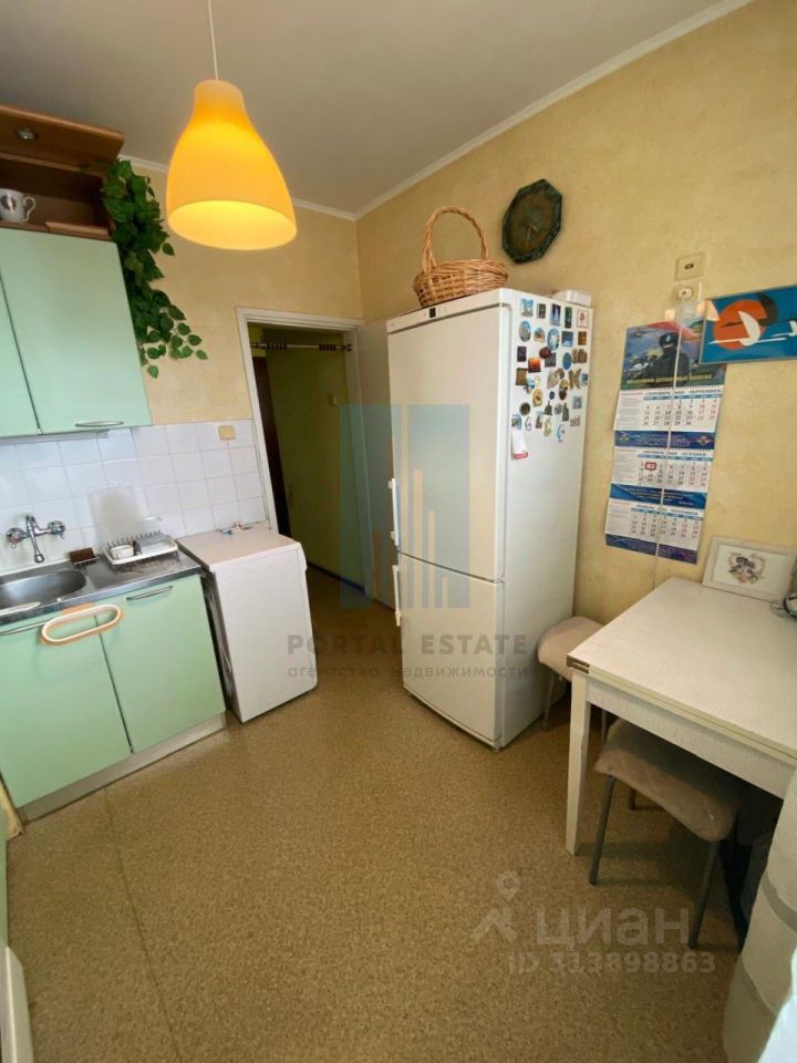 Продажа 2-комн квартиры на вторичном рынке пос. Кузнечики, 7