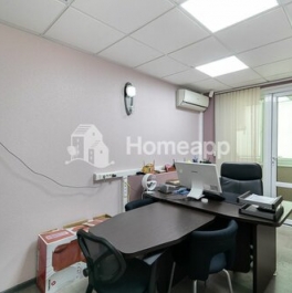 Продажа 3-комн квартиры на вторичном рынке улица Маршала Тимошенко,  д. 36