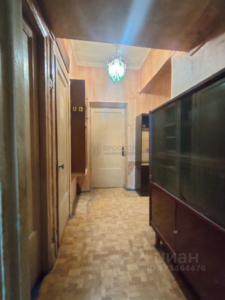 Продажа 2-комн квартиры на вторичном рынке улица Адмирала Макарова, 13