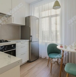 Продажа 2-комн квартиры на вторичном рынке ул Савушкина,  д. 15