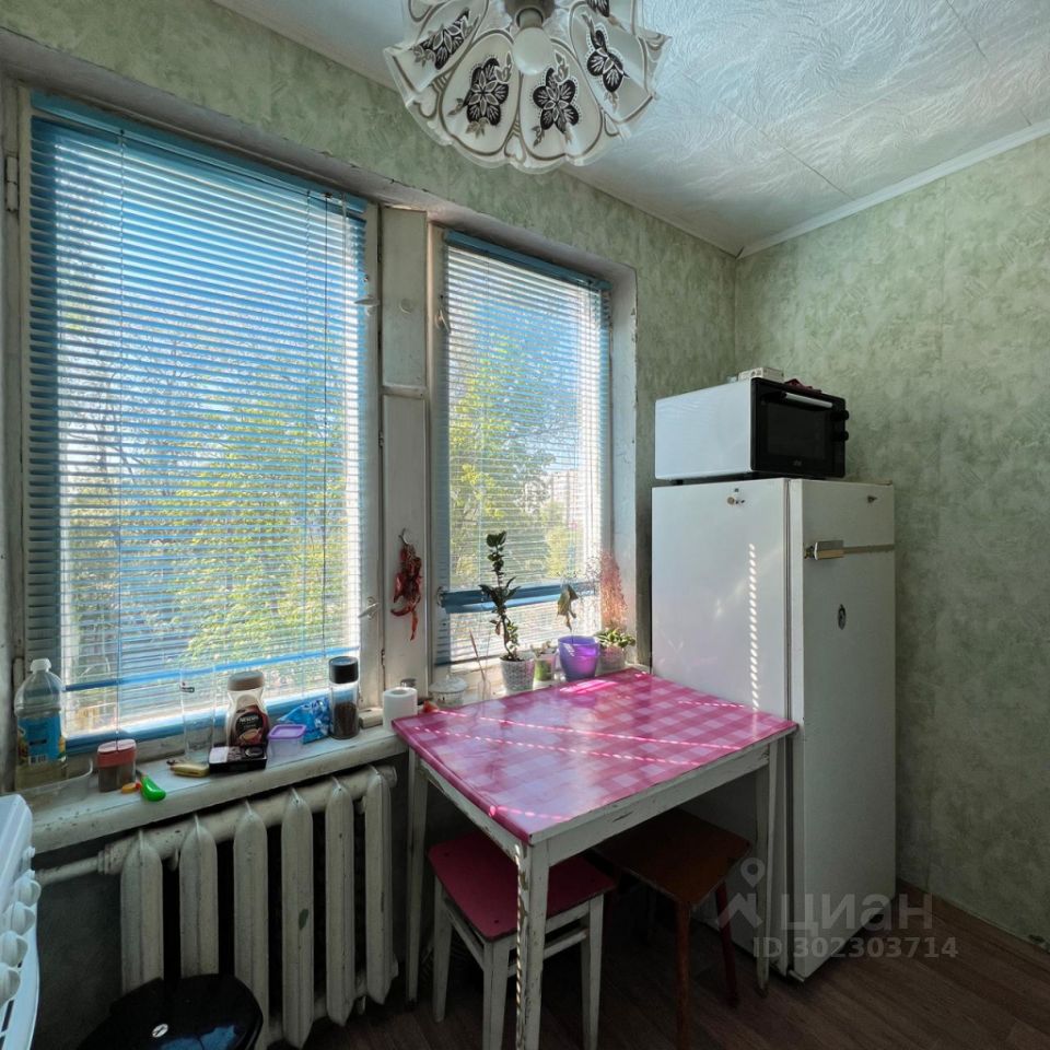 Продажа 3-комн квартиры на вторичном рынке Чехов, улица Чехова, 65