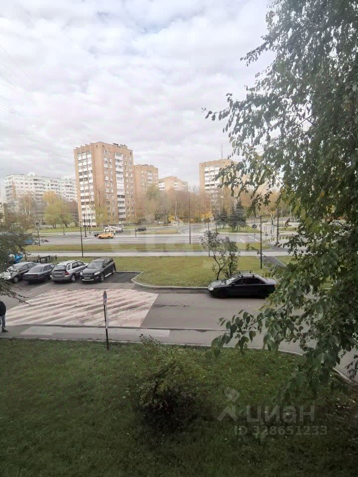 Продажа 4-комн квартиры на вторичном рынке Коломенская улица, 27