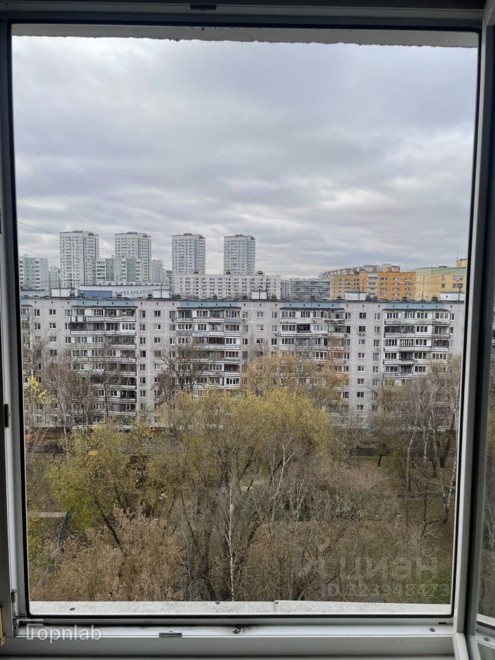 Продажа 1-комн квартиры на вторичном рынке проезд Дежнева, 5К1