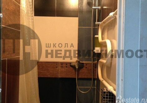 Продажа 6-комн квартиры на вторичном рынке ул Академика Константинова,  д. 4,  к. 1