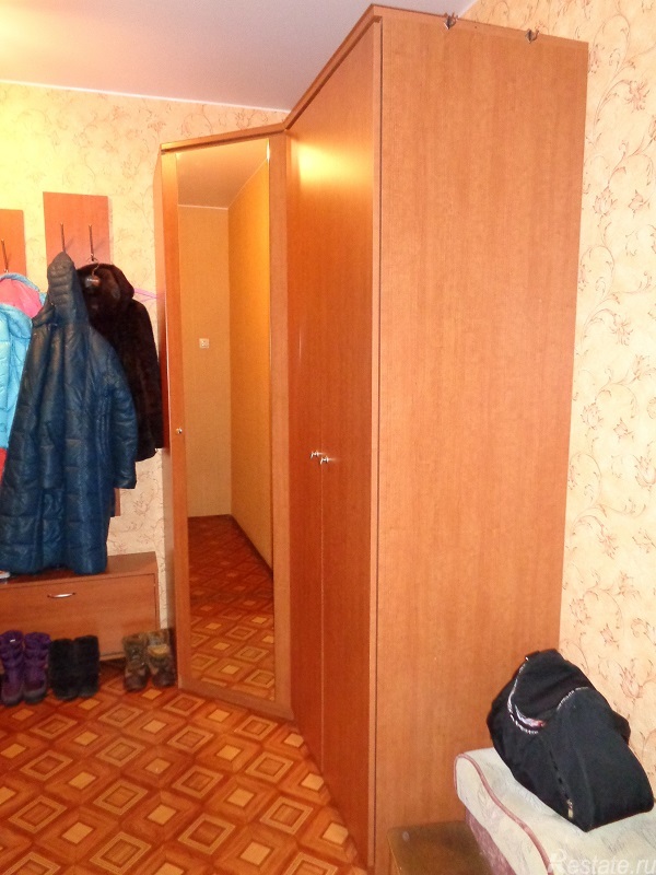 Продажа 1-комн квартиры на вторичном рынке Комендантский пр-кт,  д. 42,  к. 1